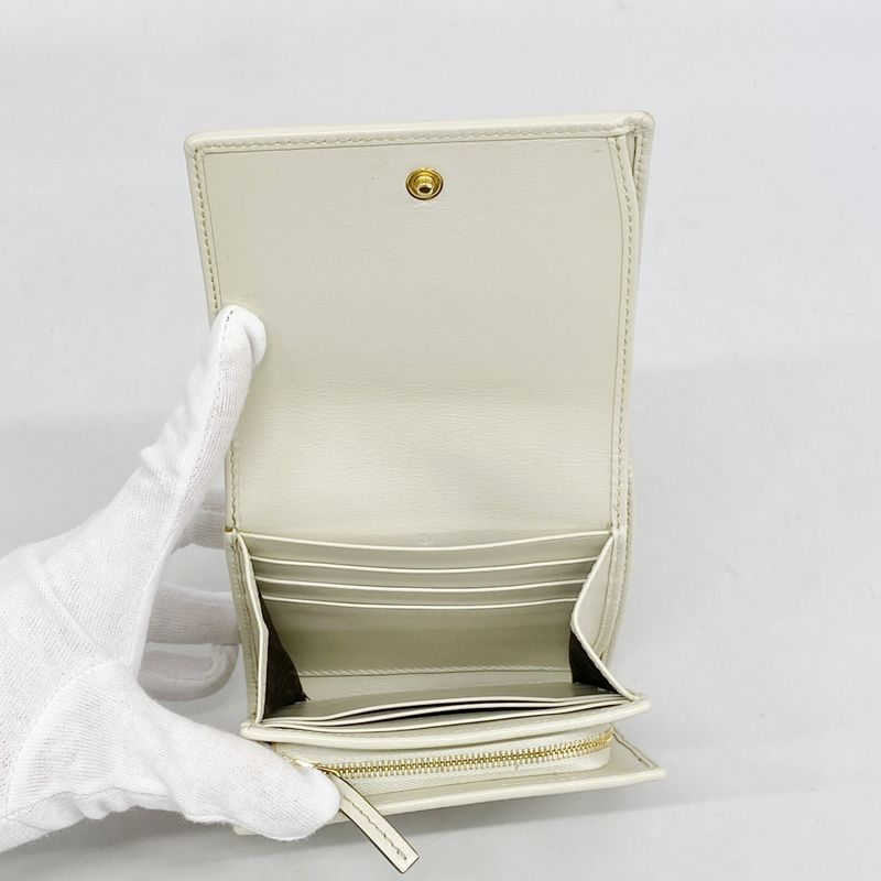 Gucci Wallet Horsebit 621891 Leather White Gold Hardware Women