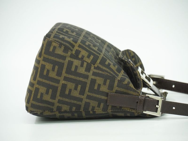 Authentic Fendi Zucca Shoulder Bag Handbag Canvas Brown 26426 Bag Pre-owned