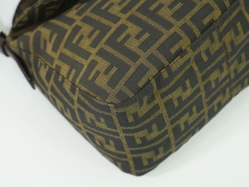 Authentic Fendi Zucca Shoulder Bag Handbag Canvas Brown 26426 Bag Pre-owned