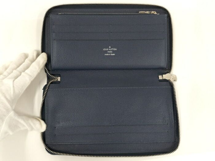Louis Vuitton Zippy Organizer NM Round Zipper Long Wallet Epi Blue Marine M62644