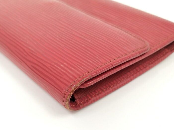 Louis Vuitton Epi Porte Trésor International Bifold Long Wallet Epi Castilian