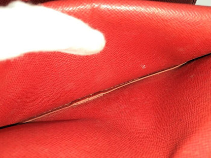 Louis Vuitton Epi Porte Trésor International Bifold Long Wallet Epi Castilian