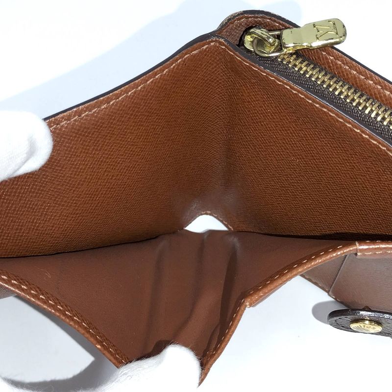 Louis Vuitton Compact Zip Fold Wallet Monogram M61667