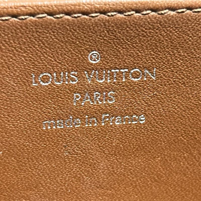 Louis Vuitton Mahina Zippy Wallet M68670 Leather Cowhide