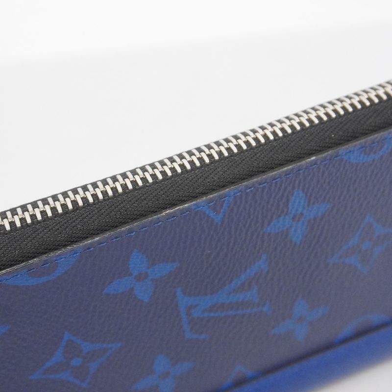 Louis Vuitton Long Wallet Taiga Llama Zippy Wallet Vertical M30447 Cobalt Men's