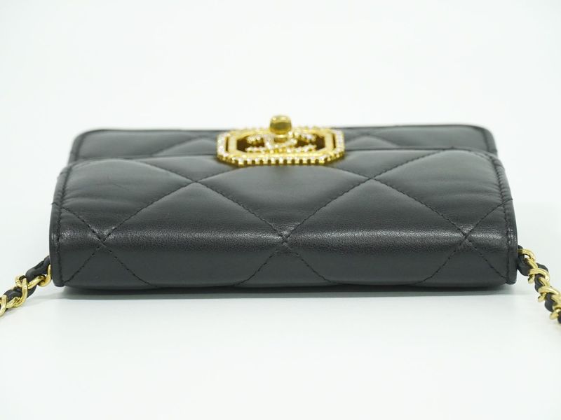 Authentic Chanel Coco Mark Matelasse Mini Flap Chain Shoulder Bag Pochette