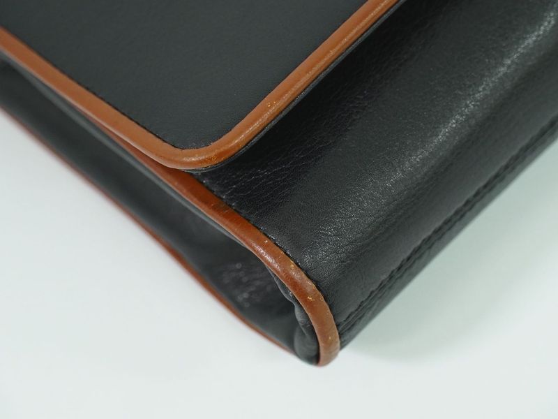 Authentic Celine Leather Shoulder Bag Pochette Black Bag Pre-owned [follow-up