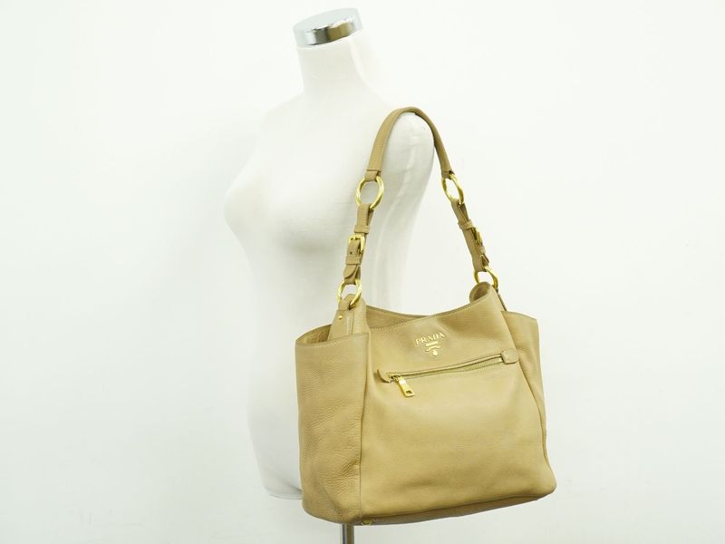 Authentic Prada Leather Shoulder Bag Beige Bag Pre-owned [follow-up Discount