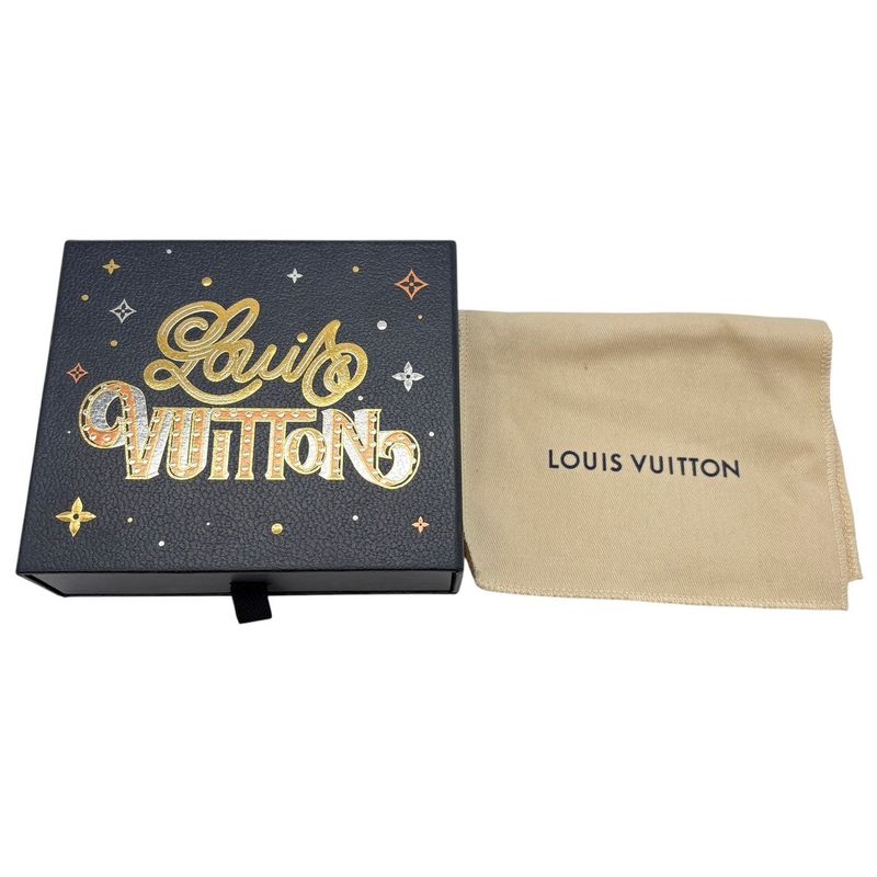 3477 Louis Vuitton Wallet Trifold M13216 Victor Wallet LV Monogram Shadow Olive