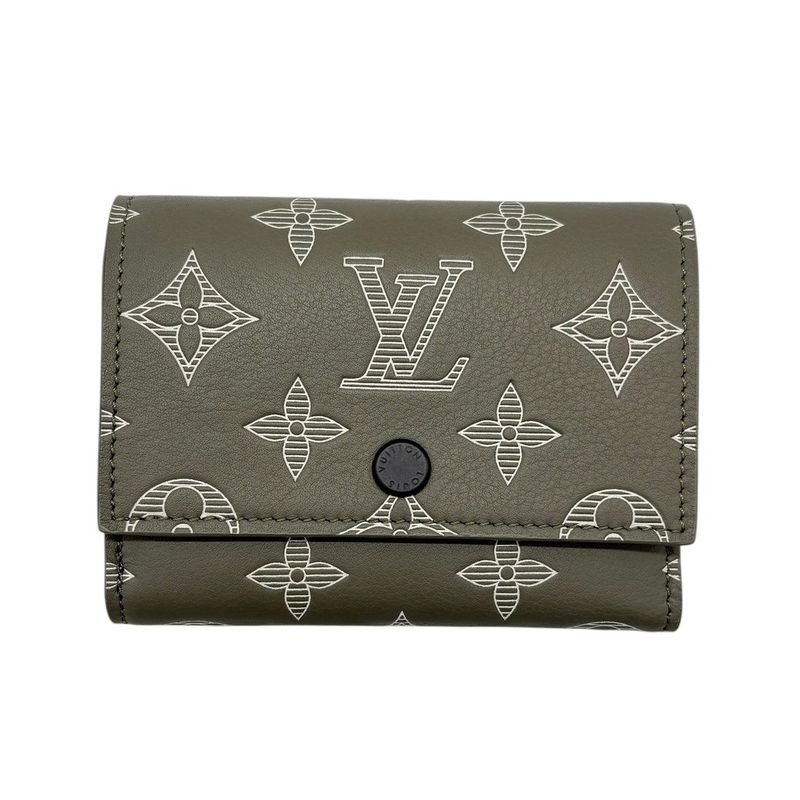 3477 Louis Vuitton Wallet Trifold M13216 Victor Wallet LV Monogram Shadow Olive