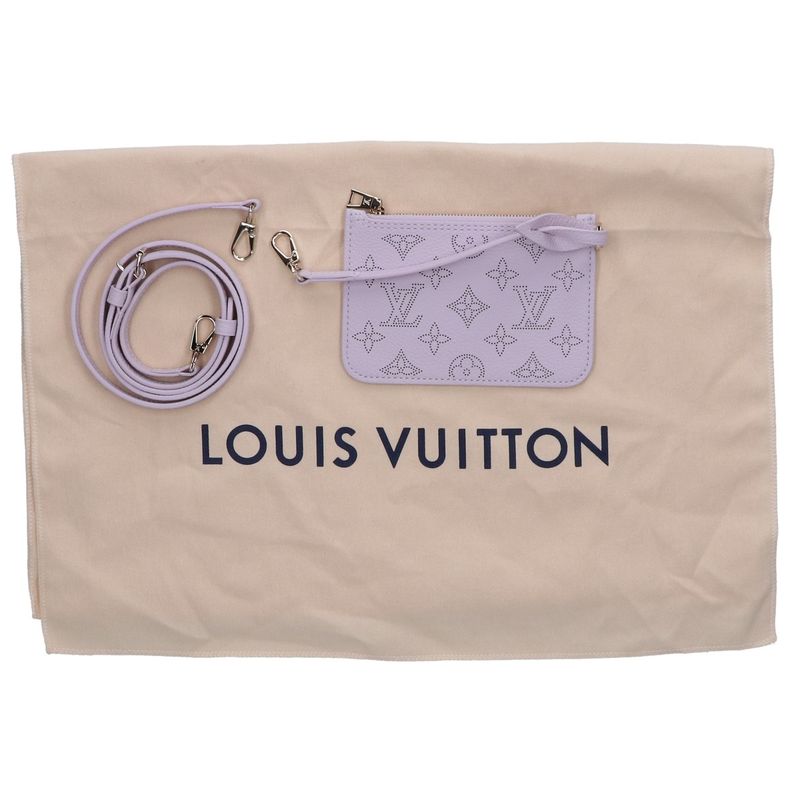 Louis Vuitton Similar M23196 Mahina Blossom PM Shoulder Bag