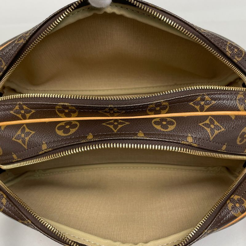 Louis Vuitton Reporter PM Crossbody Shoulder Bag Monogram Brown M45254 Women