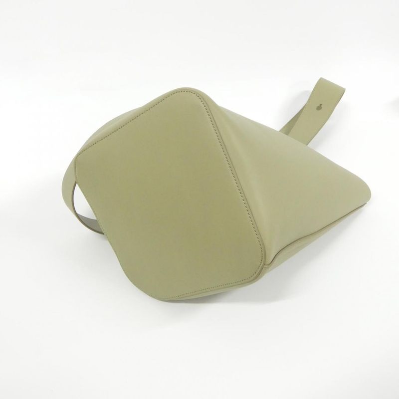 Loewe Pebble Bucket Bag Medium Aanbbbwx01 Shoulder Bag