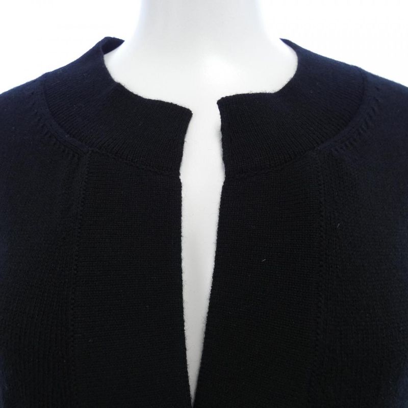 Chanel P72975k10512 22A Cardigan