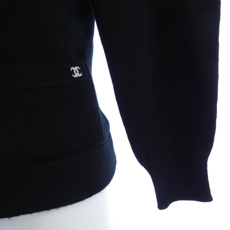 Chanel P72975k10512 22A Cardigan