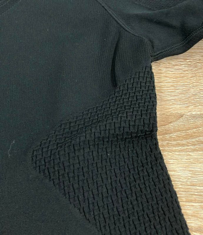 Prada Polo Shirt Half Zip Men's SIZE M Prada