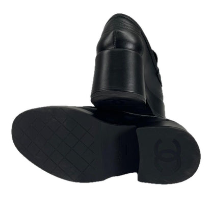 CHANEL 22B G39206 Thick-soled Leather Loafers With Coco Mark Hardware Black 35