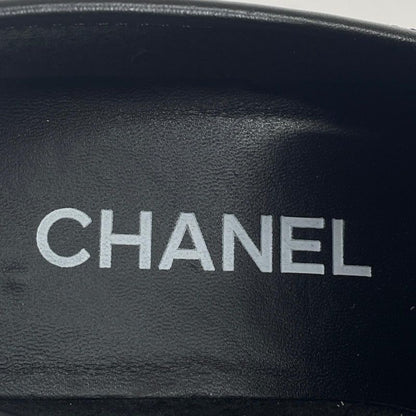 CHANEL 22B G39206 Thick-soled Leather Loafers With Coco Mark Hardware Black 35
