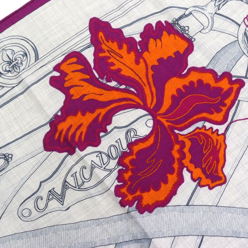 Hermes Cavalcadour Fleuri Cavalcadour Fleuri Cashmere Silk Carré 140 Large