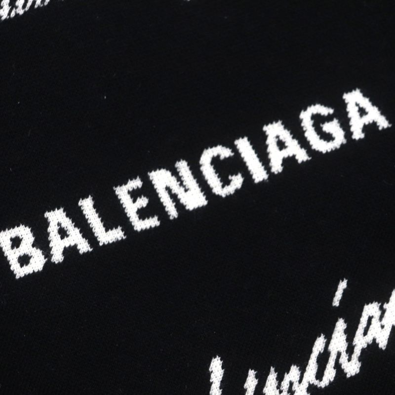 Balenciaga 23SS 724852 Logomaia All Over Cardigan V-neck Thick Knit Cardigan
