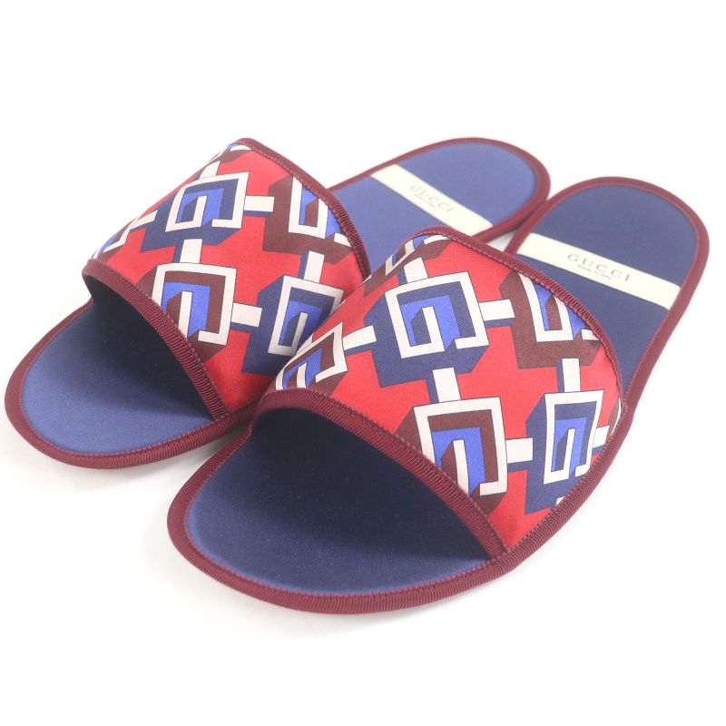 Gucci 662431 100% Silk Geometric G Eye Mask Neck Pillow Slippers Travel Set Red