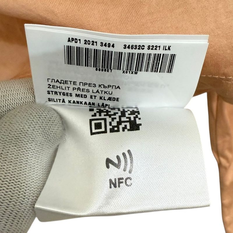 22ss Prada Long Sleeve Triangle Logo Short Length T-Shirt Cut and Sewn S Orange