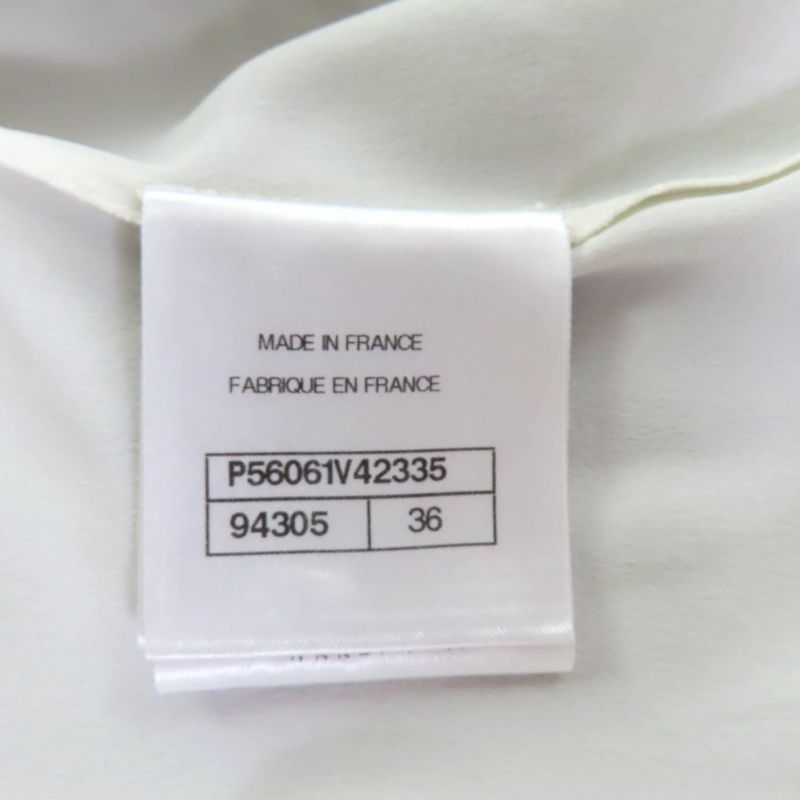 CHANEL P56061v42335 100% Silk Lining Floral Lace Skirt With Coco Mark Part