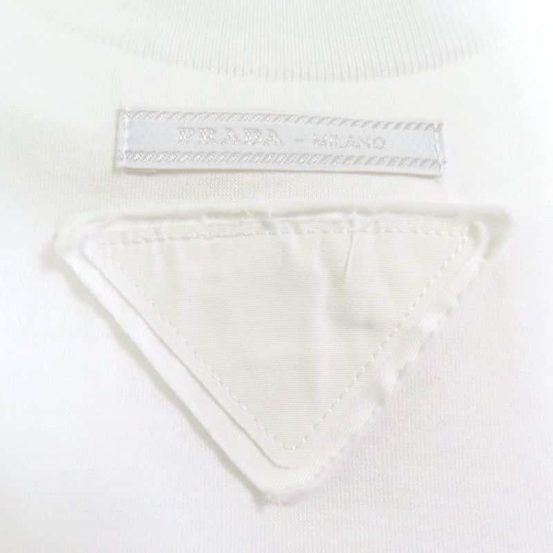 Prada 2021 3560a S212 1Y98 Cotton Triangle Patch Damaged Cropped Jersey Short