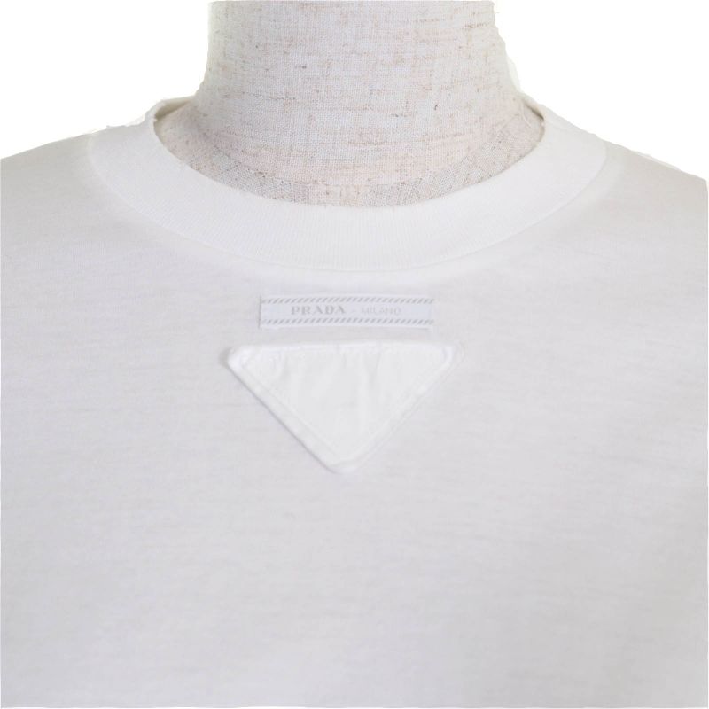 Prada 2021 3560a S212 1Y98 Cotton Triangle Patch Damaged Cropped Jersey Short