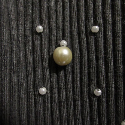 Good Chanel Pearl Embellishment Rib Knit Cut and Sewn P54332 Size 36 Gray