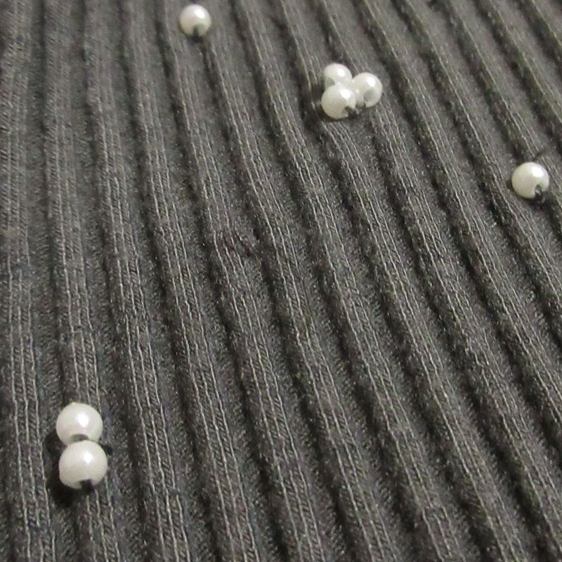 Good Chanel Pearl Embellishment Rib Knit Cut and Sewn P54332 Size 36 Gray