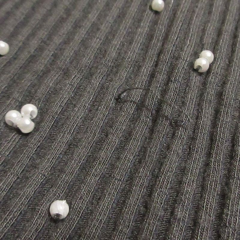 Good Chanel Pearl Embellishment Rib Knit Cut and Sewn P54332 Size 36 Gray