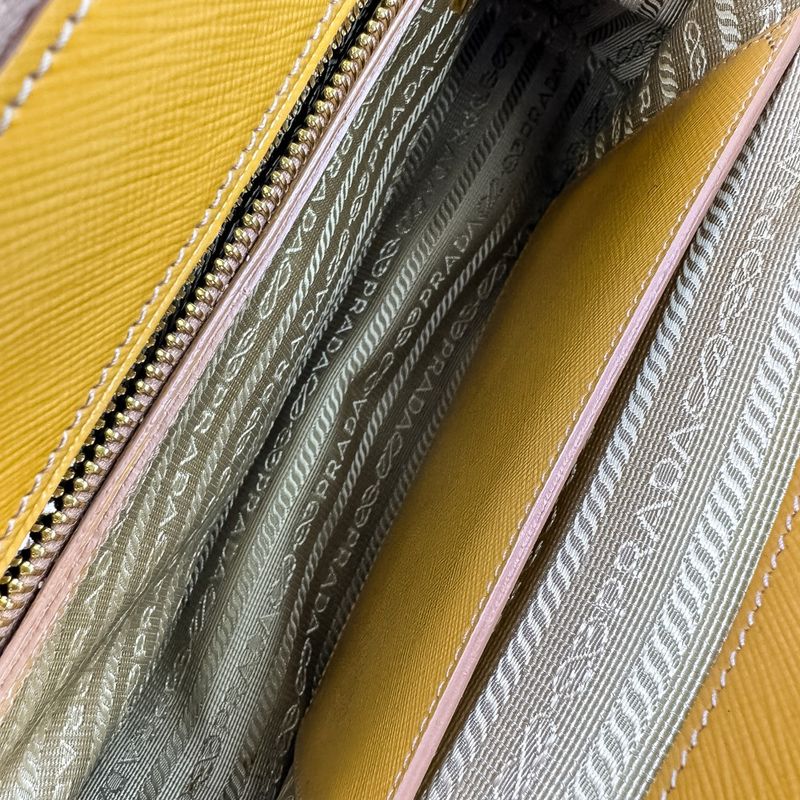 Good Prada Galleria Saffiano Patent Leather Triangle Logo Plate 2way Shoulder