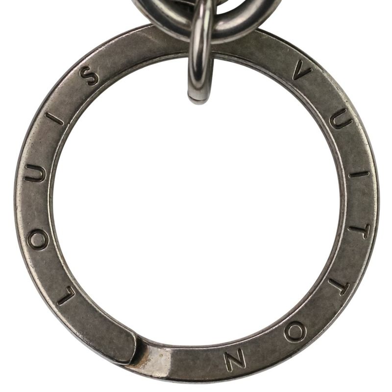 Good Louis Vuitton the Sirius Travel Monogram Bag Charm Key Ring M62717 Silver