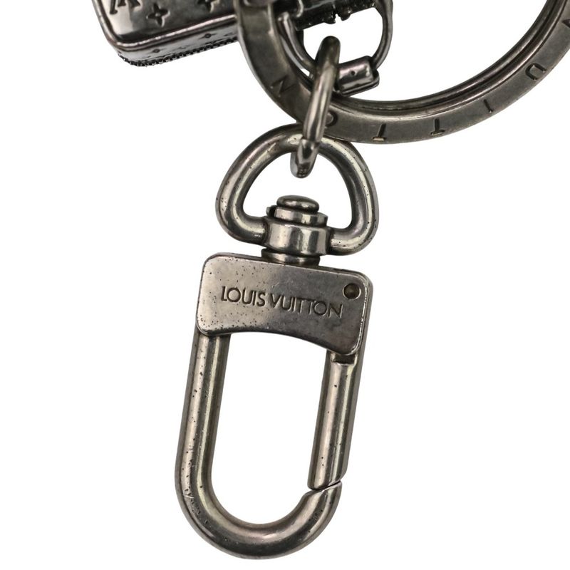 Good Louis Vuitton the Sirius Travel Monogram Bag Charm Key Ring M62717 Silver
