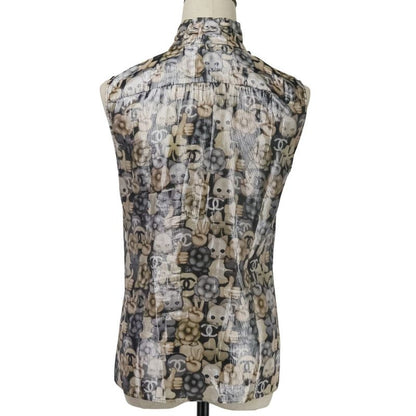 Chanel Choupette Coco Mark Print Sleeveless Silk Blouse with Ribbon Tie P55021