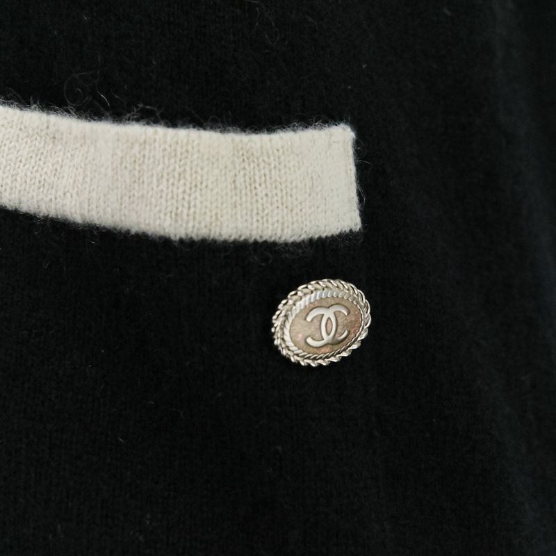 Chanel Bicolor Coco Mark 100% Cashmere Sleeveless Knit Vest P58592 Size 36
