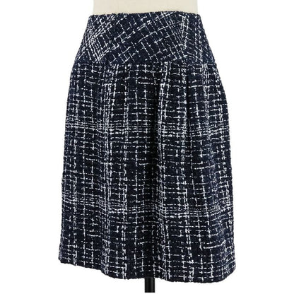 Chanel Coco Mark Plate Tweed Print Skirt P49148 Size 34 Navy White Ladies Used