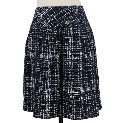 Chanel Coco Mark Plate Tweed Print Skirt P49148 Size 34 Navy White Ladies Used