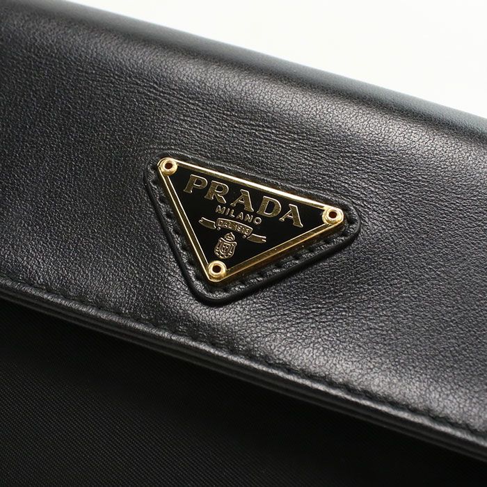 Prada Saffiano Triangle 1m1037 Long Wallet Bifold Calf Nylon Ladies