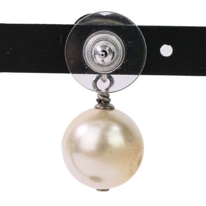 Good 16v Chanel Faux Pearl and Rhinestone Coco Mark Stud Earrings White Silver