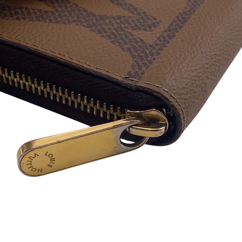 Louis Vuitton M69353 Zippy Wallet Round Zipper Monogram Giant Reverse Long