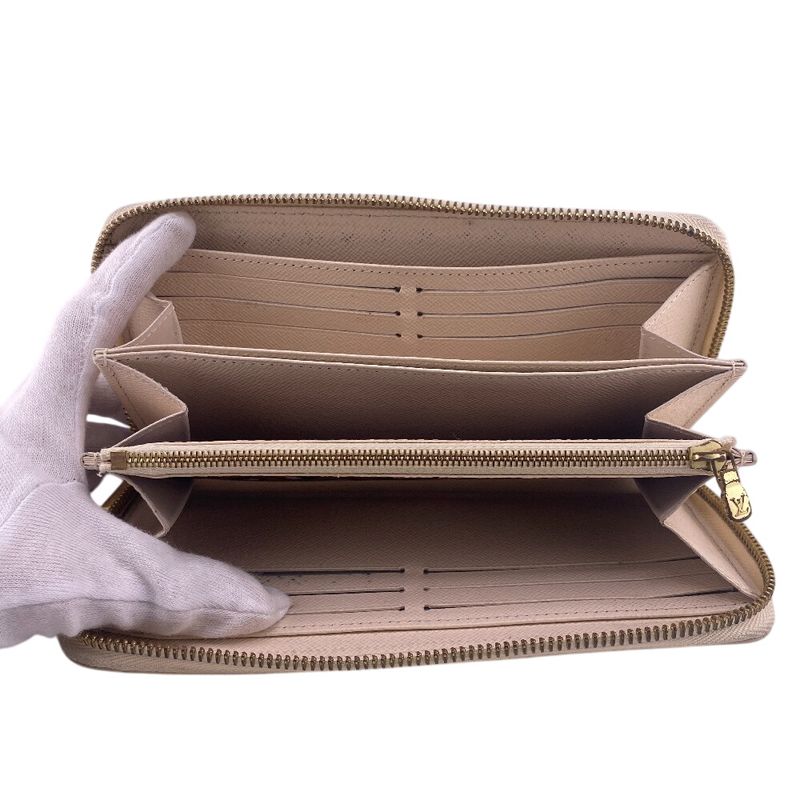 Louis Vuitton M80676 Zippy Wallet Wild At Heart Long Wallet Branded Card Holder