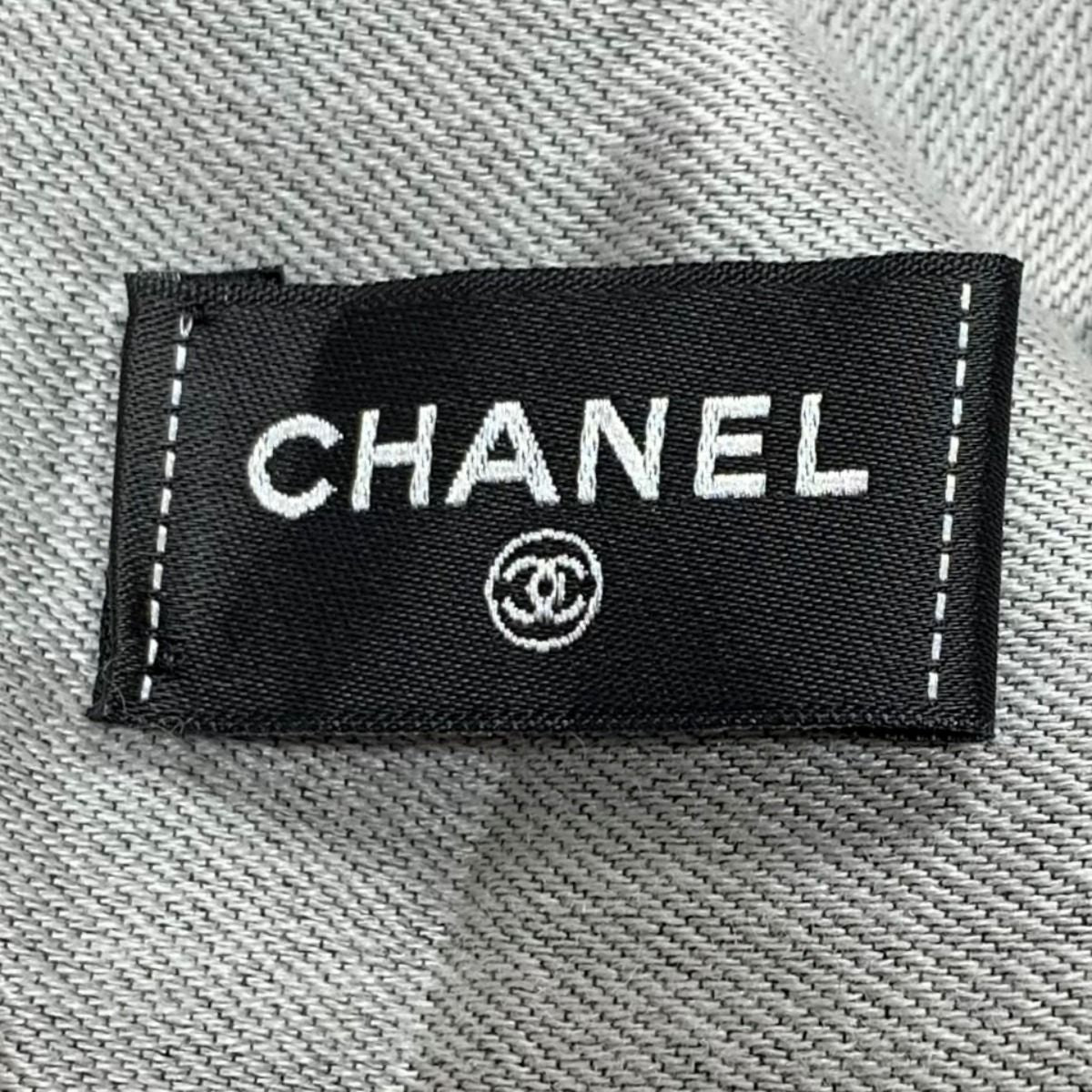 Chanel Coco Large Stole Black X Gray