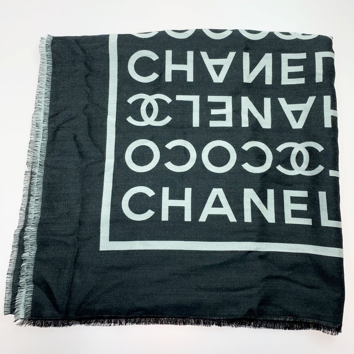 Chanel Coco Large Stole Black X Gray