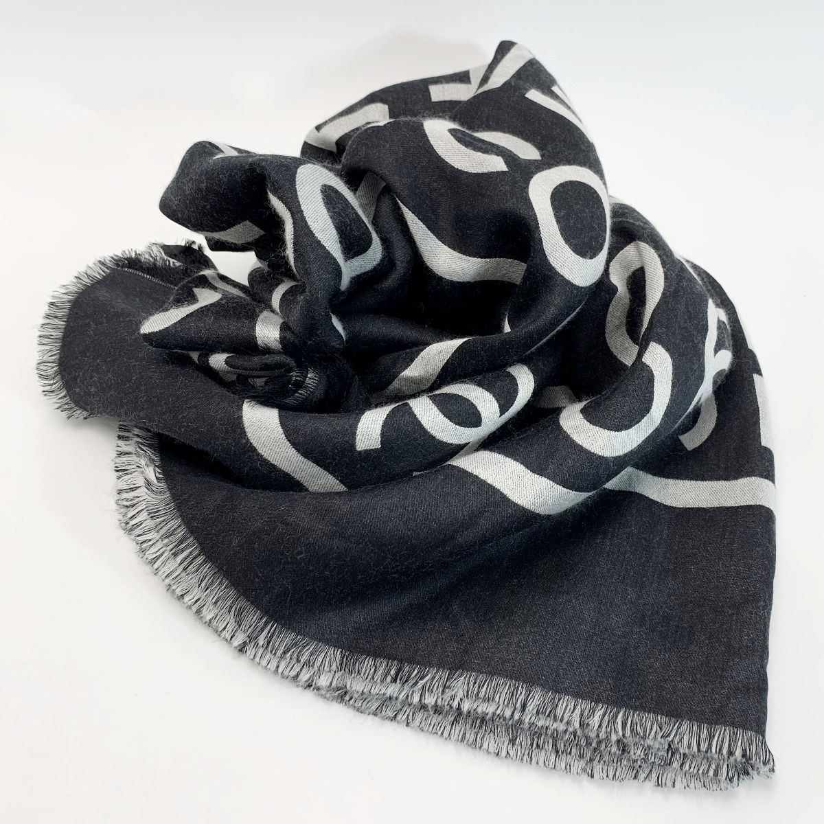 Chanel Coco Large Stole Black X Gray