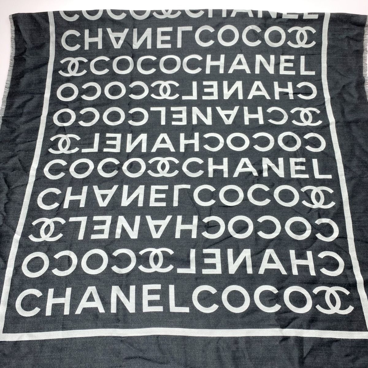 Chanel Coco Large Stole Black X Gray