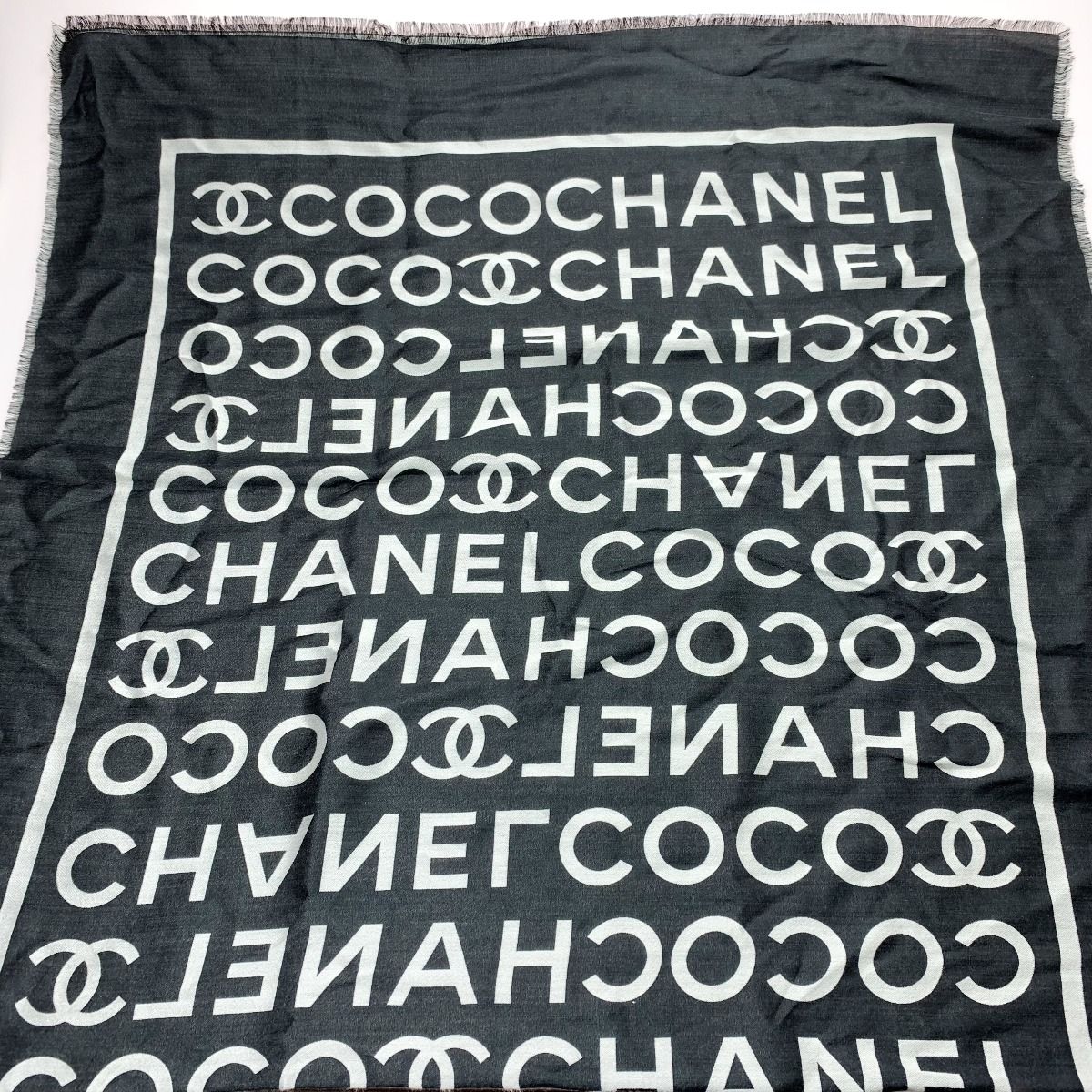 Chanel Coco Large Stole Black X Gray