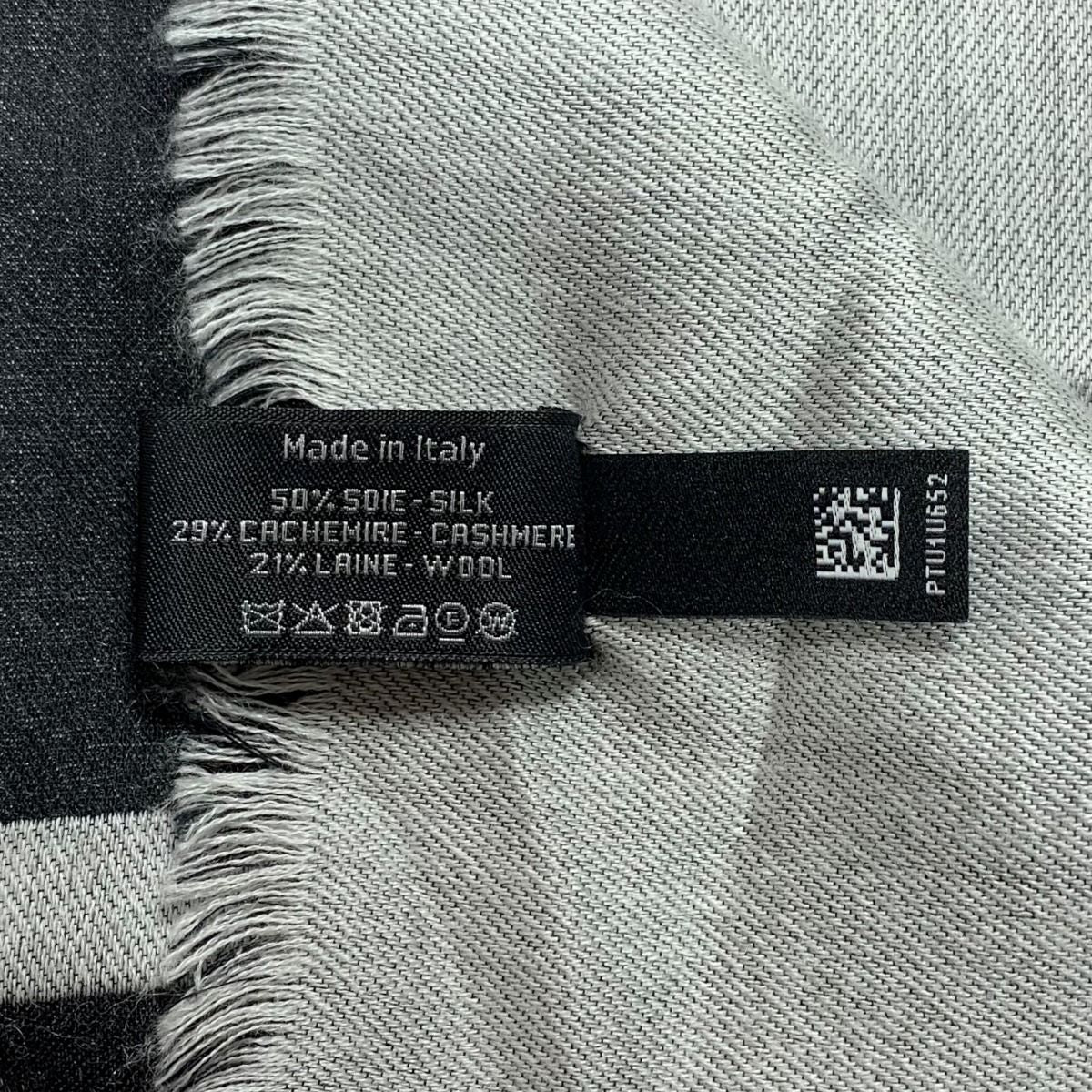 Chanel Coco Large Stole Black X Gray