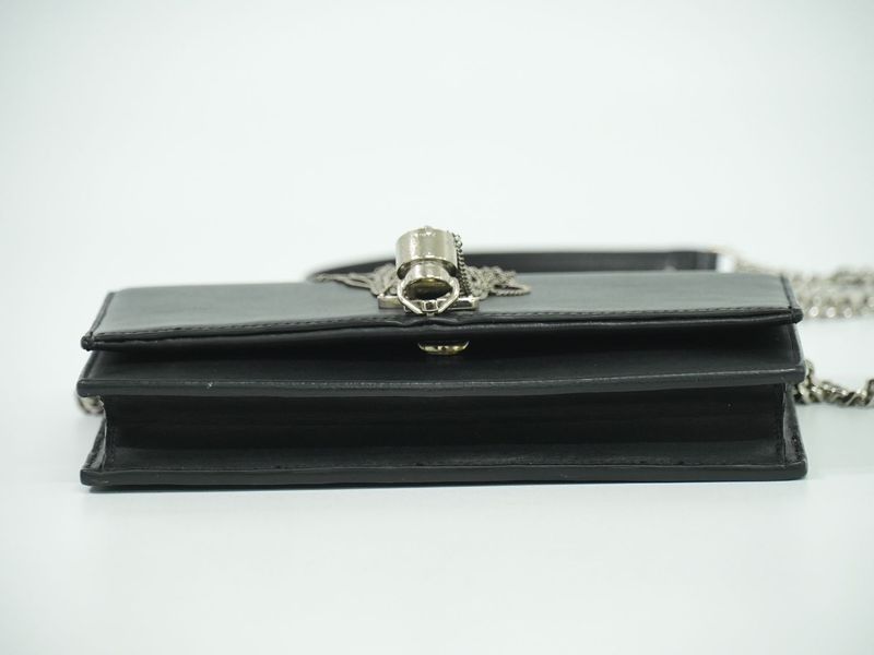 Authentic Saint Laurent Kate Tassel Chain Shoulder Wallet Pochette Leather